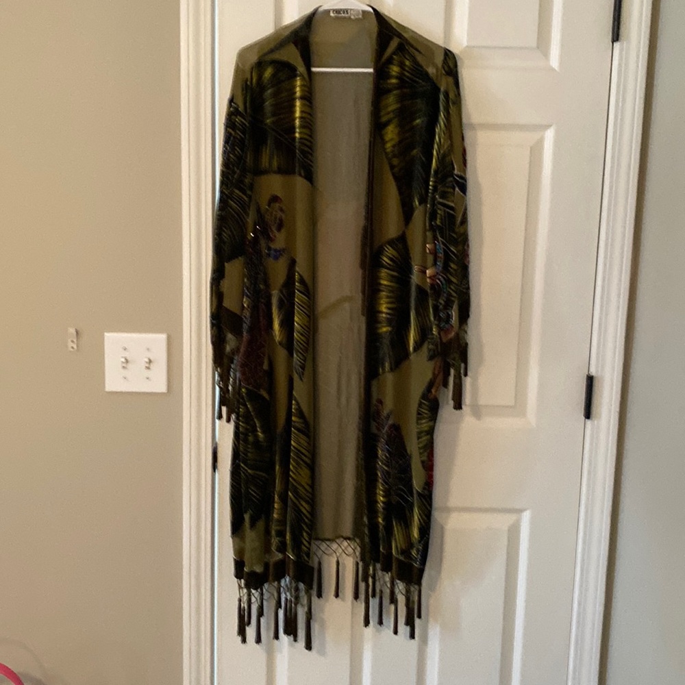 Long dressy  or dress down, coat light silk and beaded!